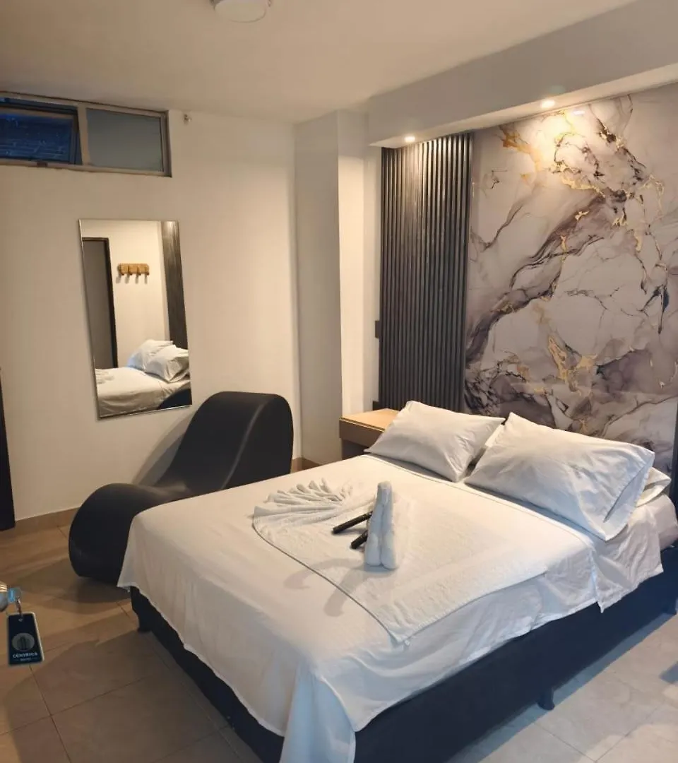 Hotel Centrica Del Palo 45 Medellín
