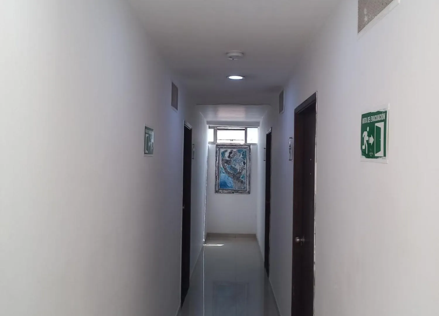 Hotel Centrica Del Palo 45 메딜린
